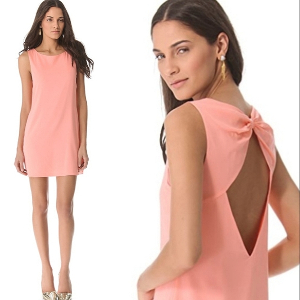 Alice + Olivia Bow Back Silk Elegant Peach Sleeveless Dress Sz. M